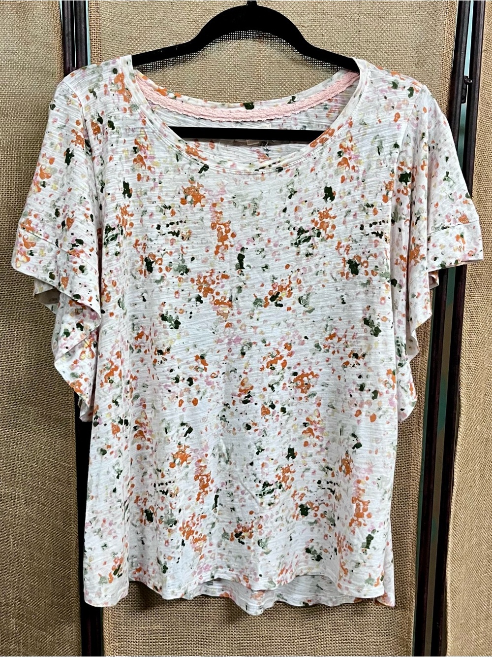 Cupio White Floral Speckle Flutter Sleeve Tee with Pink and Green Accents